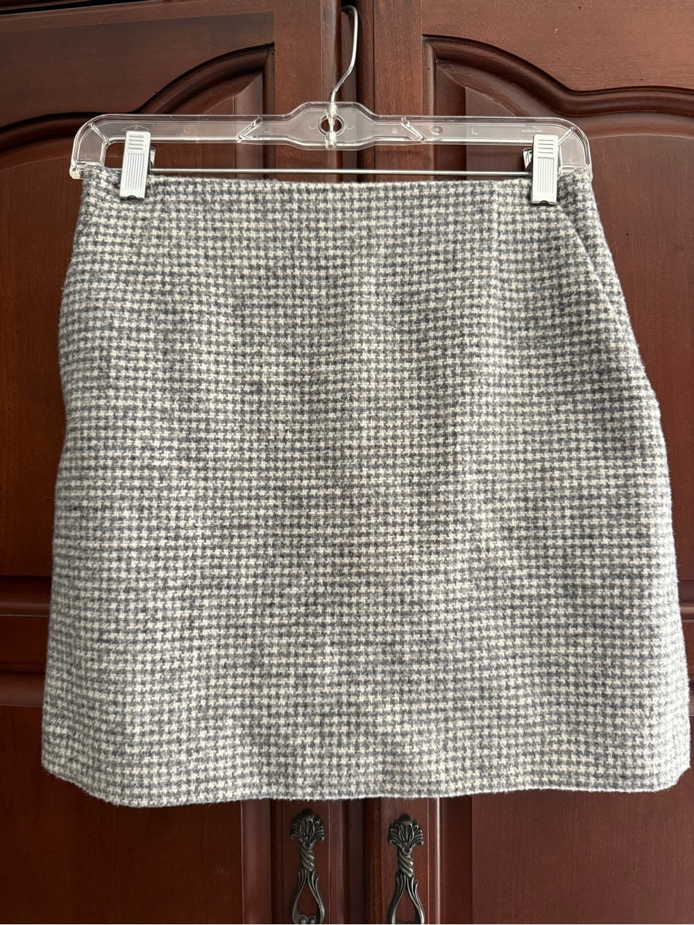 Uniqlo Wool Blend Houndstooth Gray Tweed Mini Skirt Size 2 Nwt